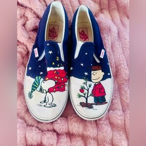 Vans x Peanuts Slip On Shoes Christmas Edition RARE Women’s 8